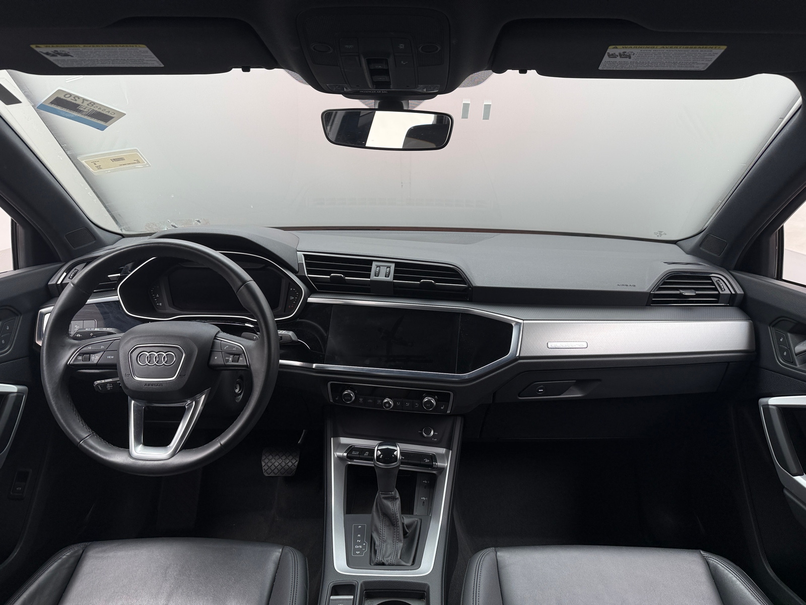Thumbnail: 2025 Audi Q3 - 2