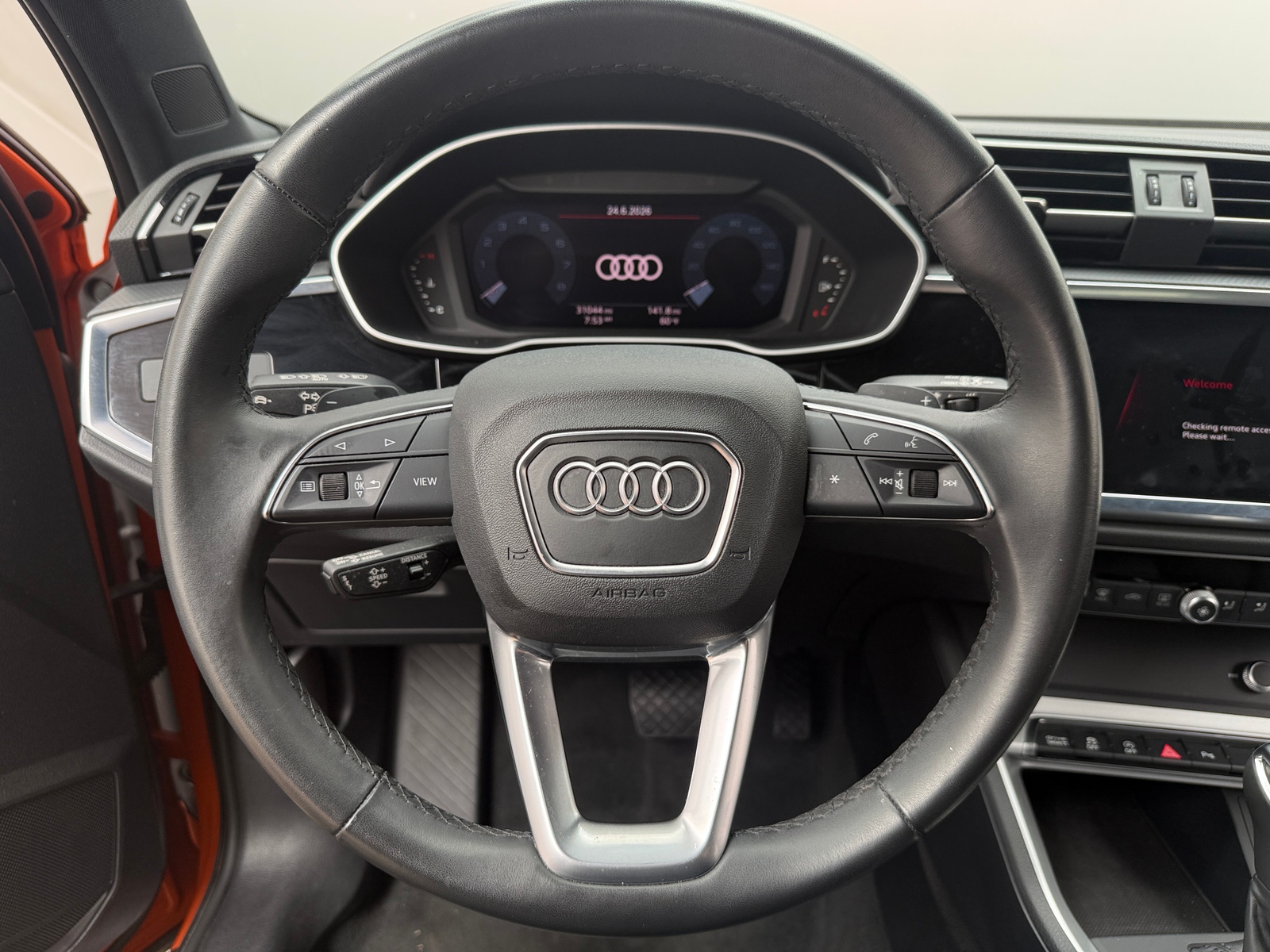 Thumbnail: 2025 Audi Q3 - 4