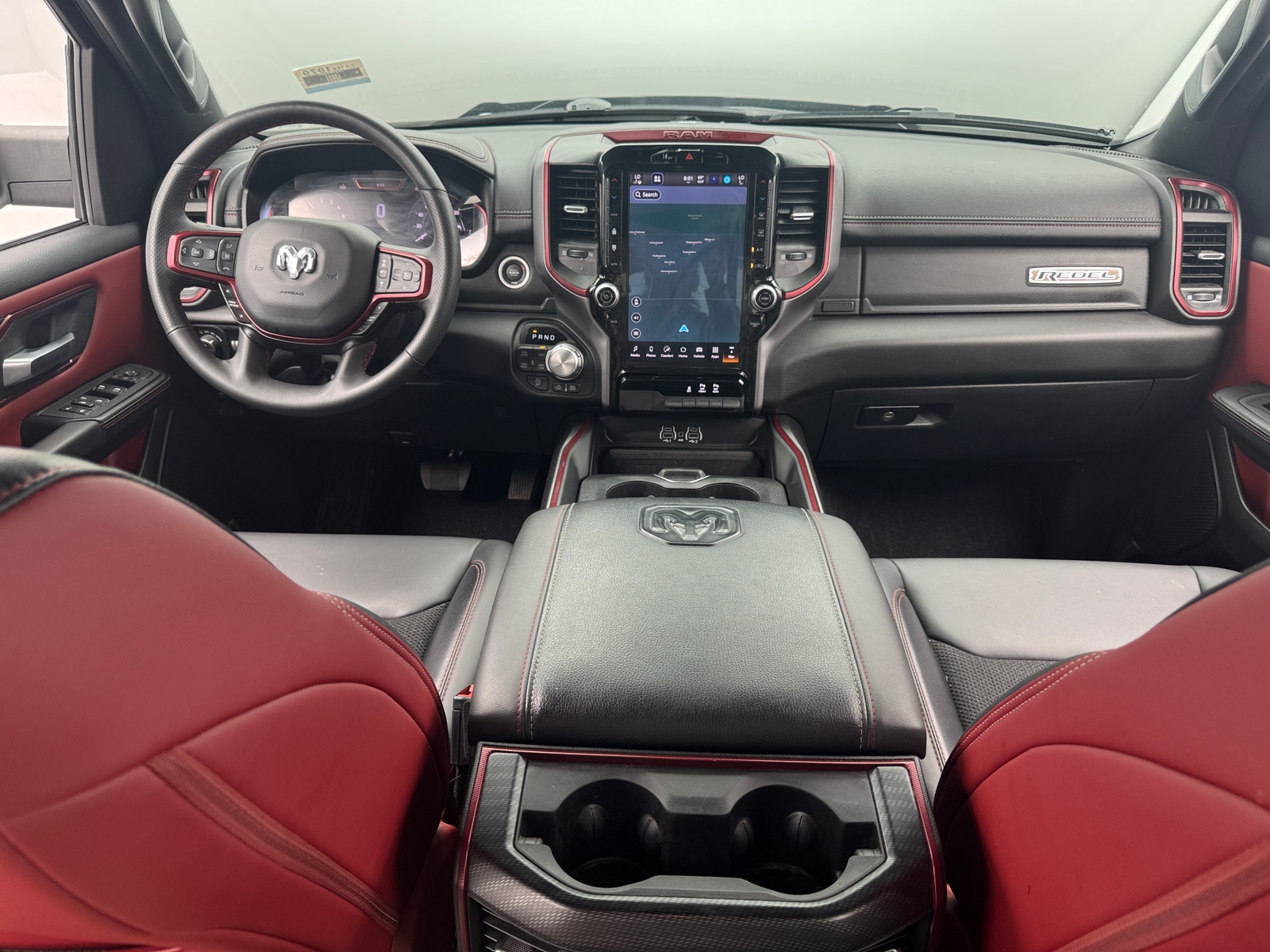Thumbnail: 2025 RAM 1500 - 3