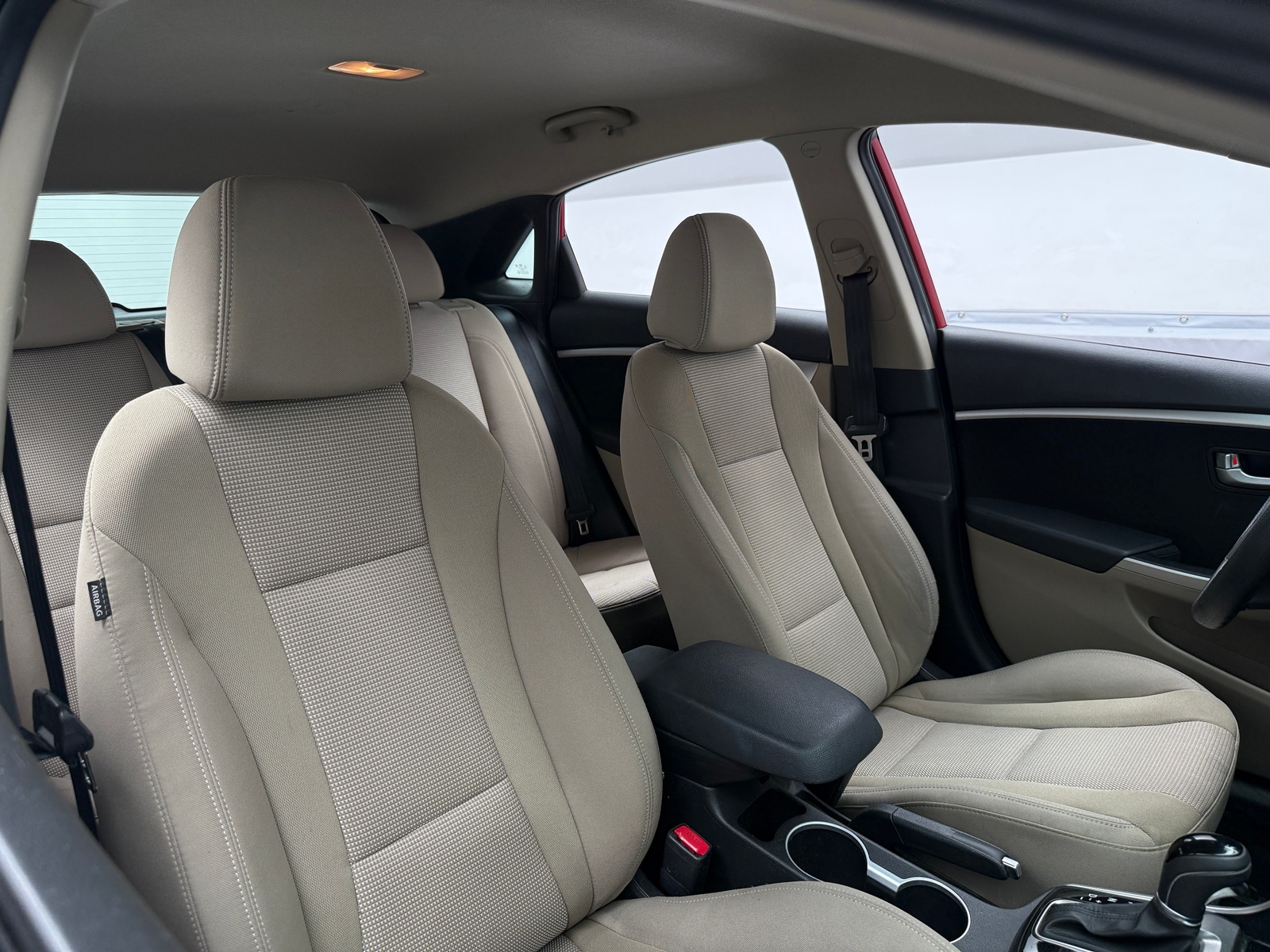 Thumbnail: 2014 Hyundai Elantra - 2