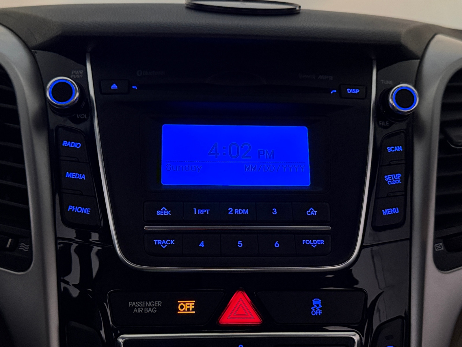 Thumbnail: 2014 Hyundai Elantra - 4