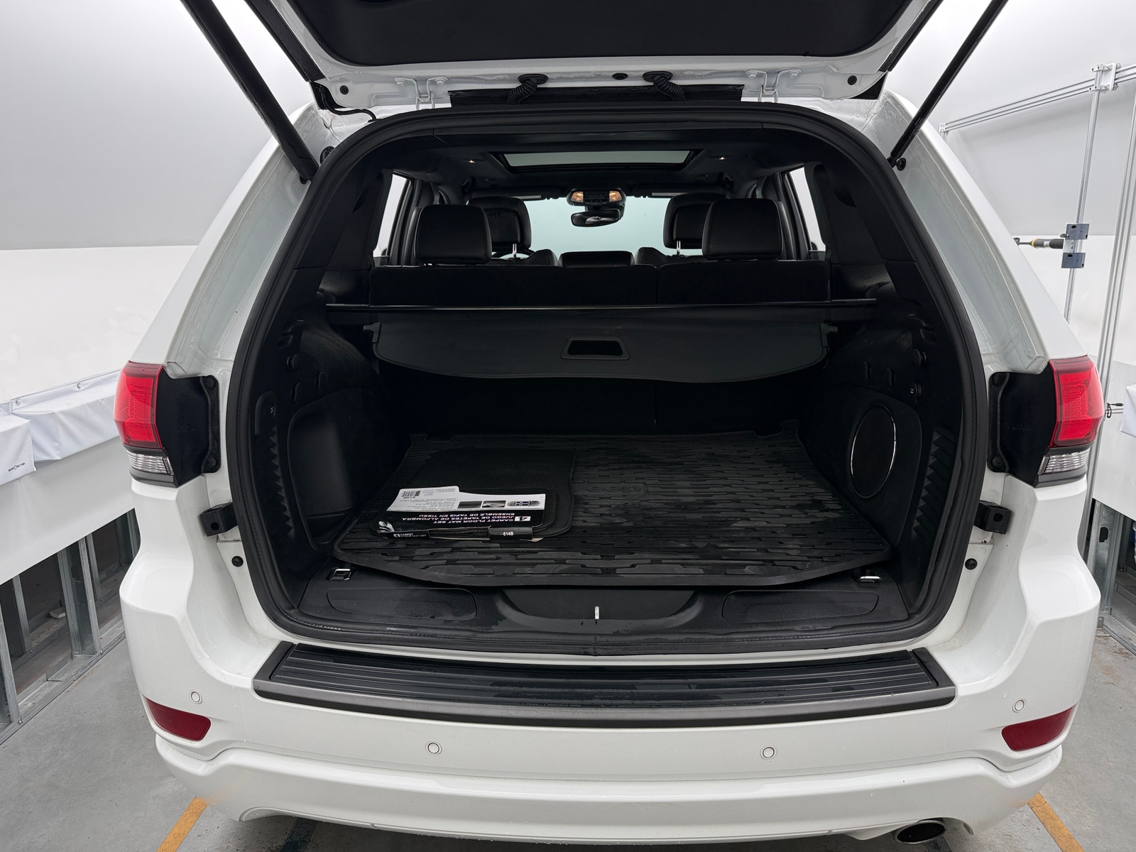 Thumbnail: 2021 Jeep Grand Cherokee - 6