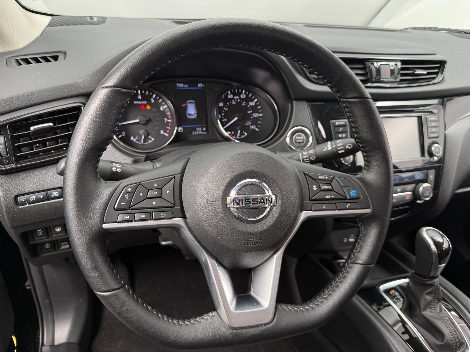 Thumbnail: 2022 Nissan Rogue Sport - 5