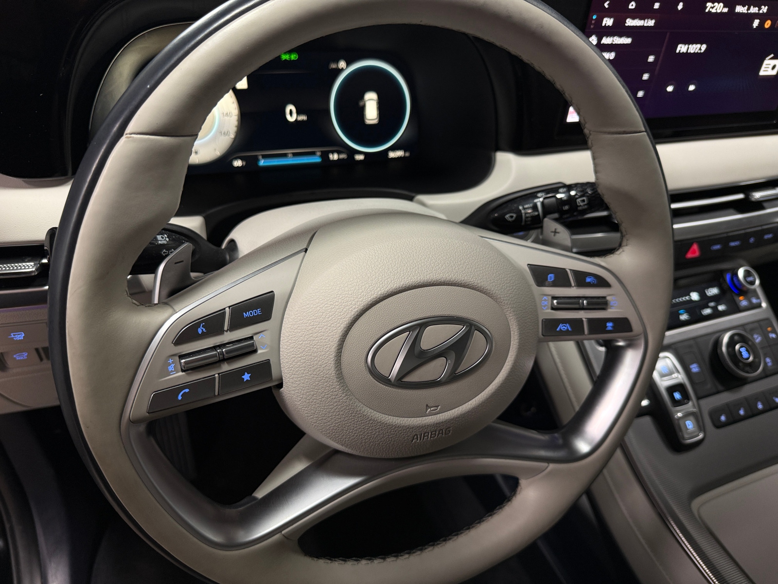 Thumbnail: 2023 Hyundai Palisade - 4