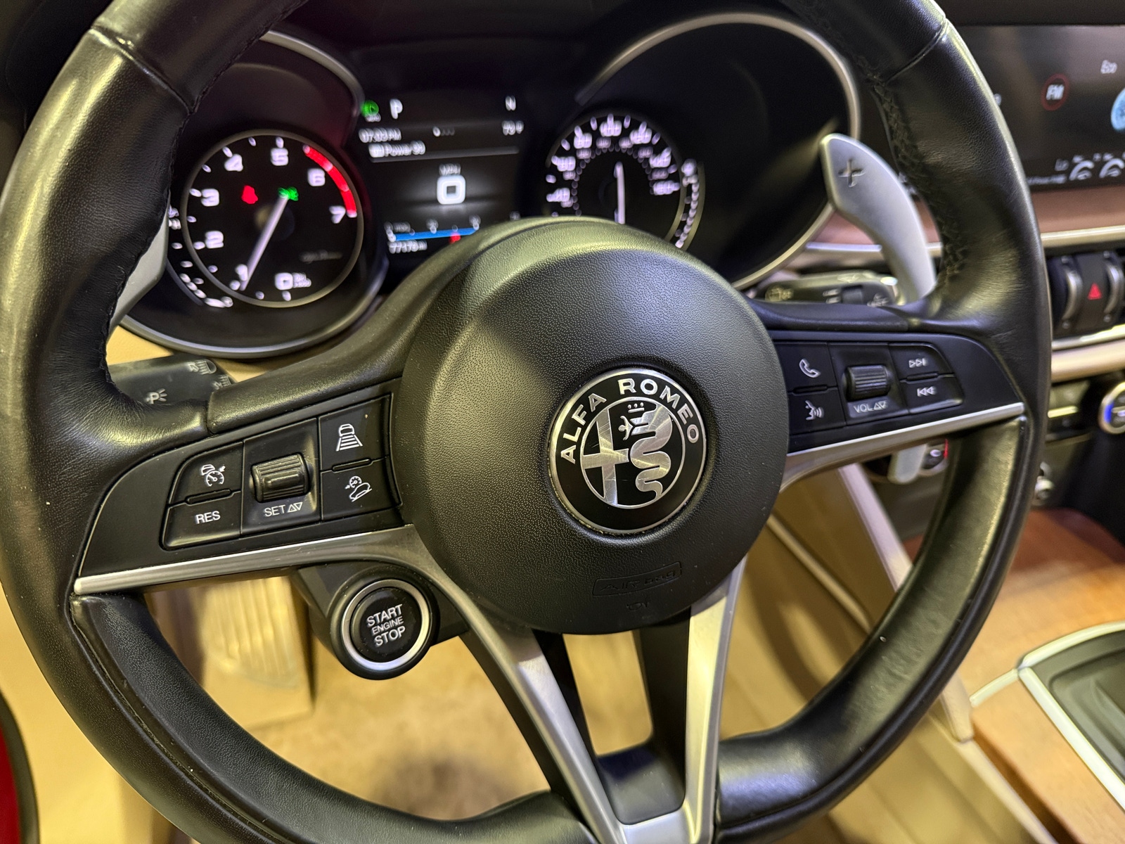 Thumbnail: 2019 Alfa Romeo Stelvio - 4