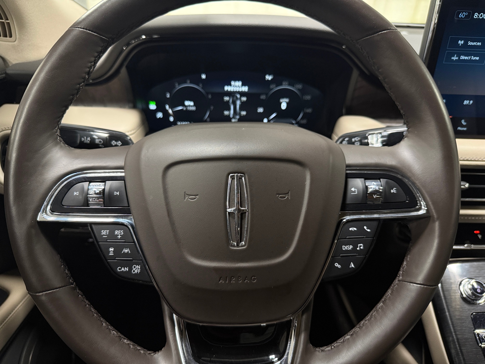 Thumbnail: 2023 Lincoln Nautilus - 4