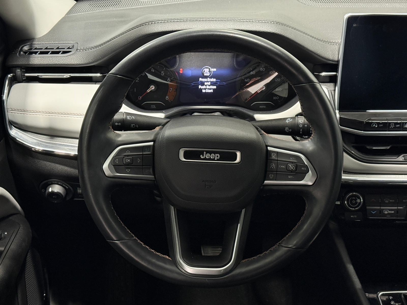 Thumbnail: 2022 Jeep Compass - 4