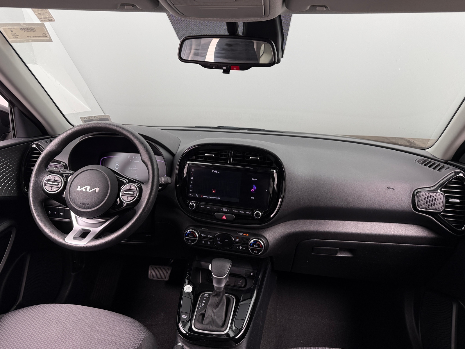 Thumbnail: 2024 Kia Soul - 3