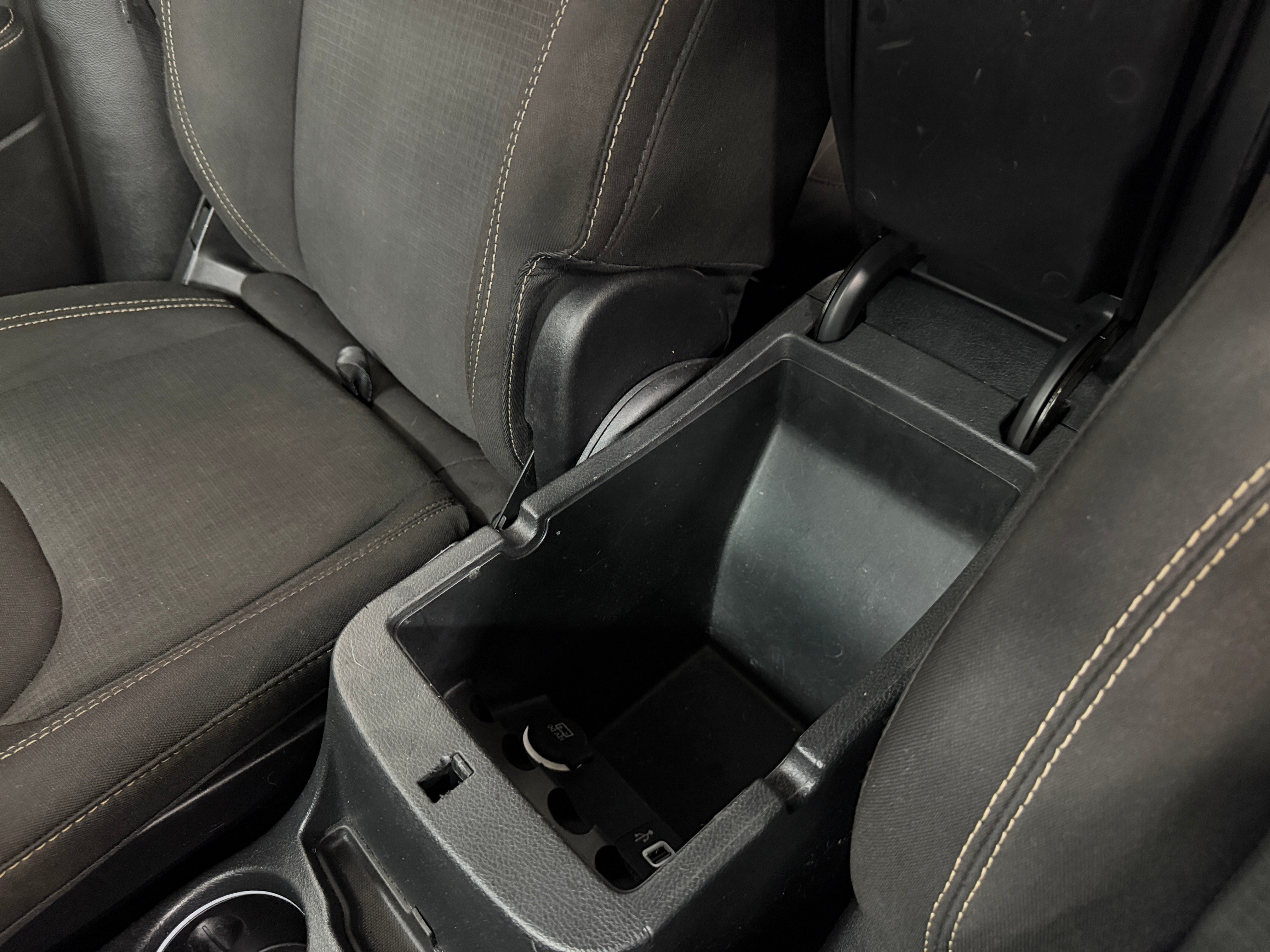 2016 Jeep Cherokee Altitude - Photo 14
