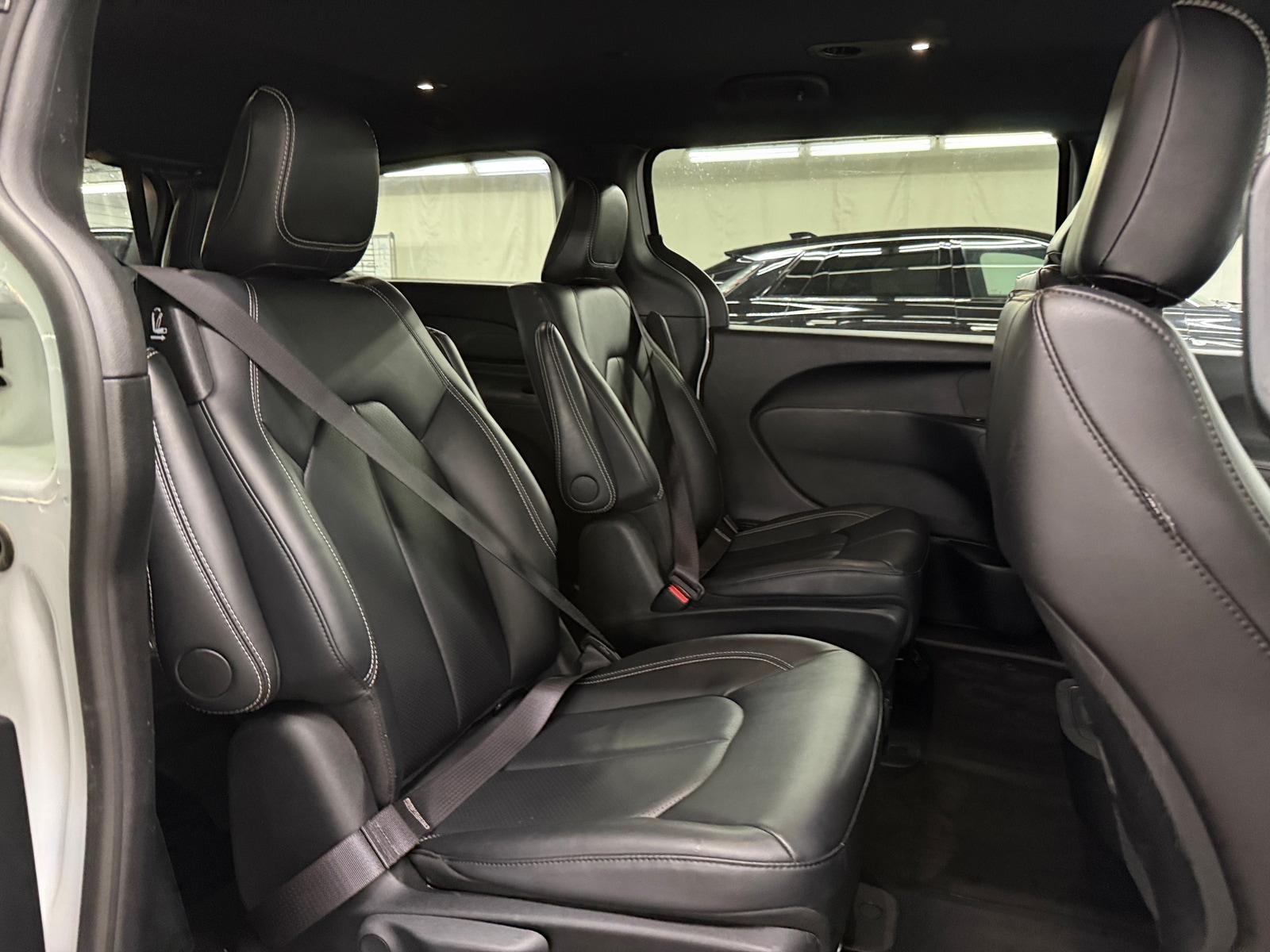 Thumbnail: 2024 Chrysler Pacifica - 5