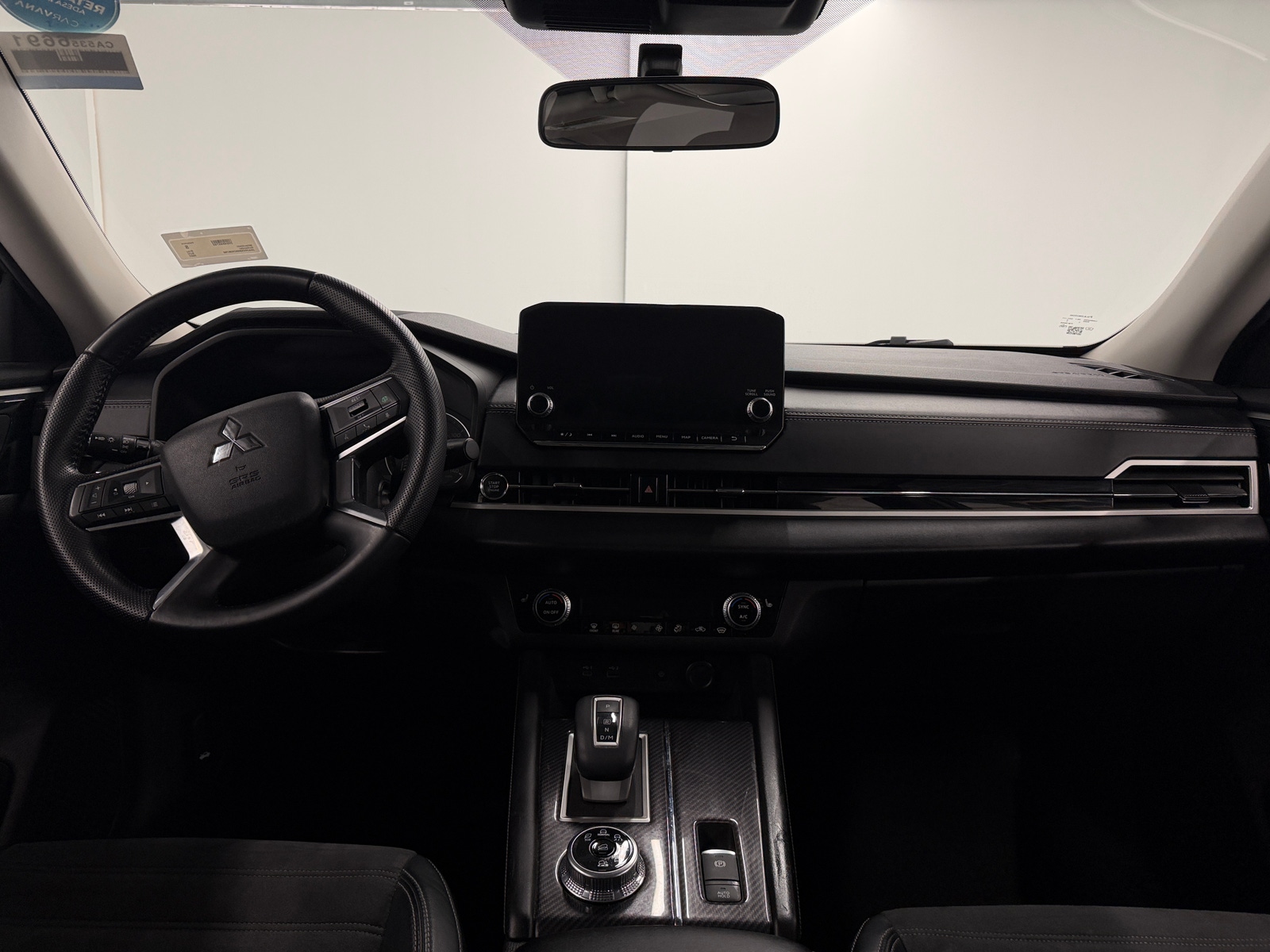 Thumbnail: 2022 Mitsubishi Outlander - 2