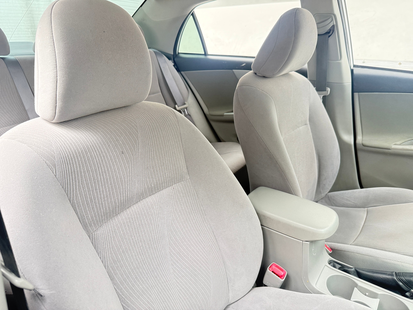 Thumbnail: 2011 Toyota Corolla - 2