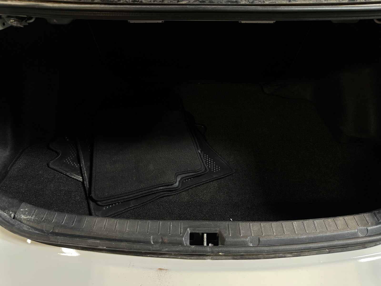 Thumbnail: 2011 Toyota Corolla - 7