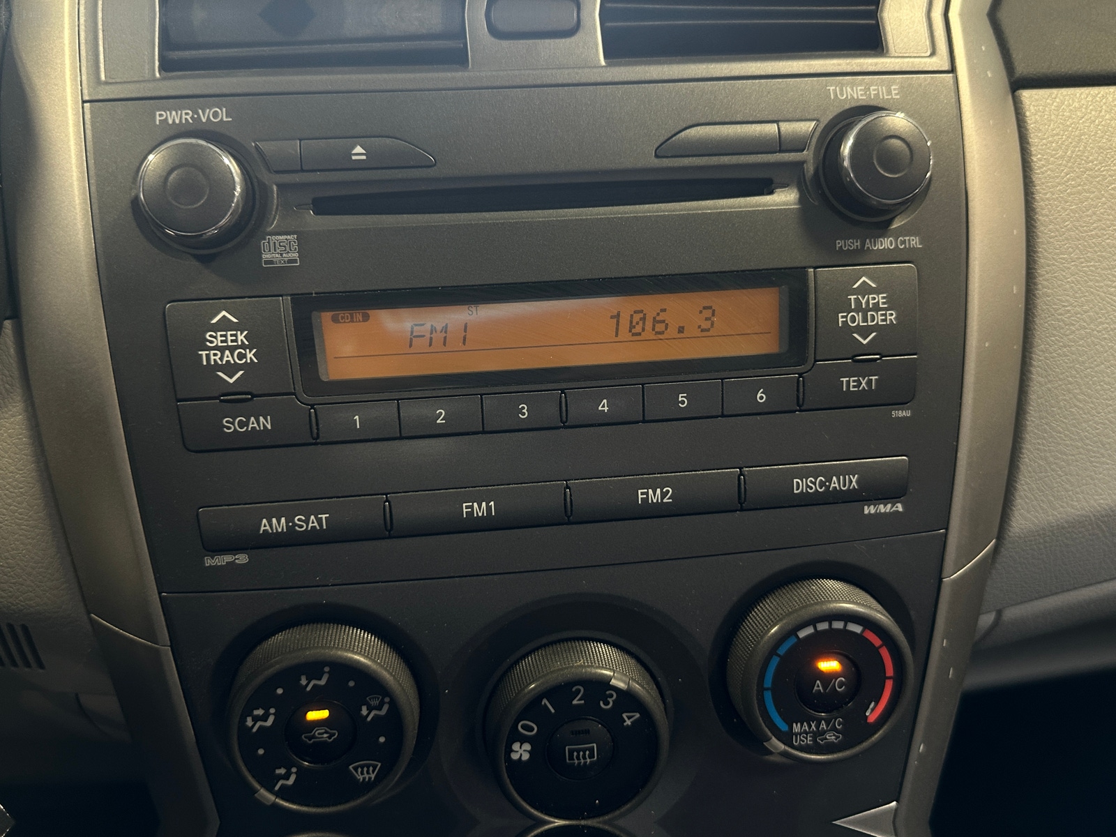 Thumbnail: 2011 Toyota Corolla - 4