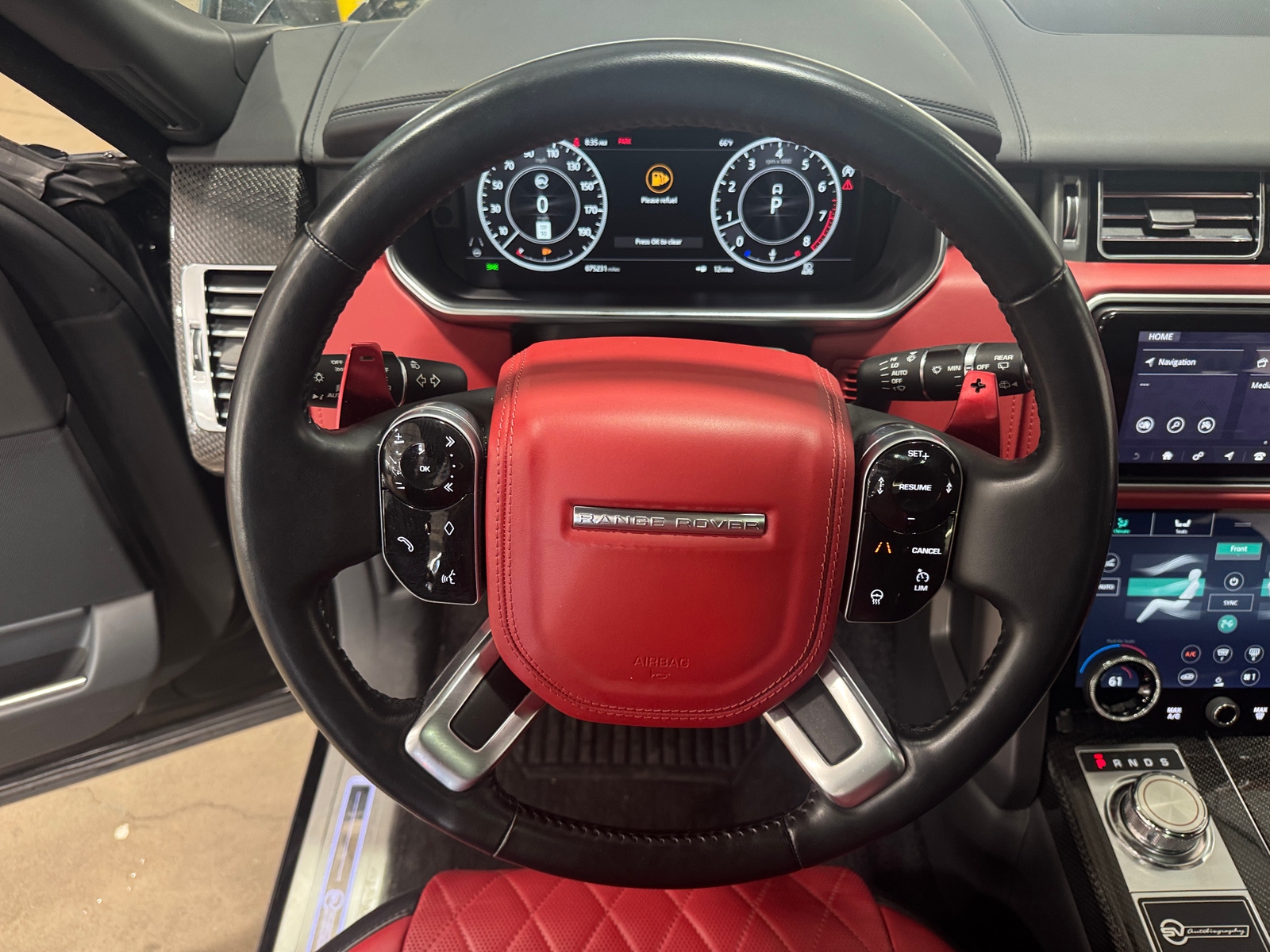 Thumbnail: 2021 Land Rover Range Rover - 4