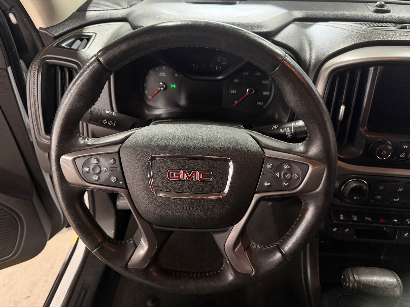 Thumbnail: 2021 GMC Canyon - 4