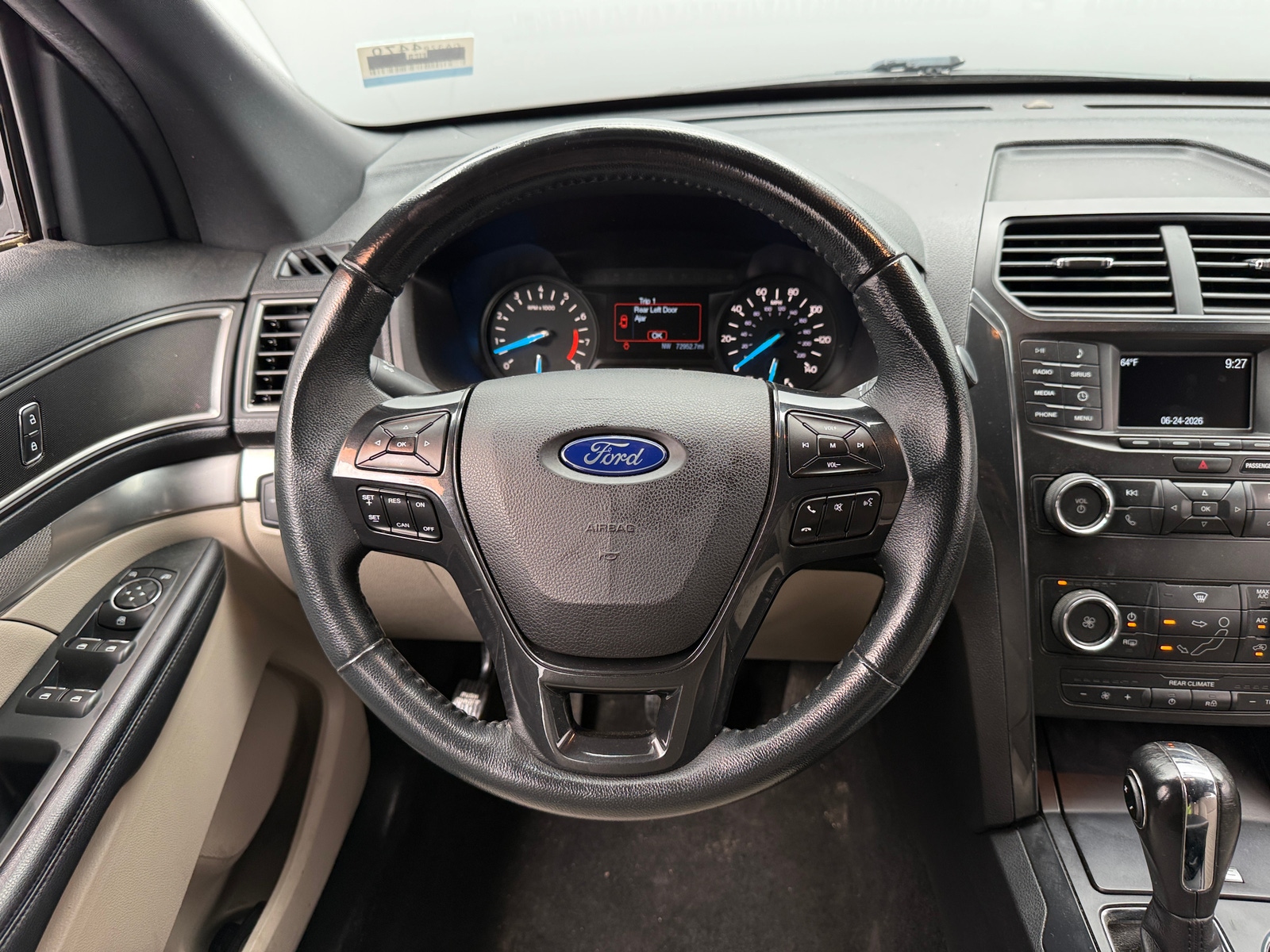 Thumbnail: 2019 Ford Explorer - 5