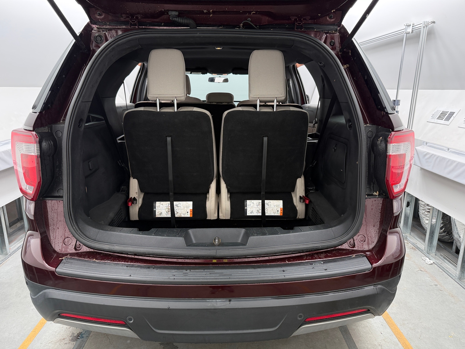 Thumbnail: 2019 Ford Explorer - 7