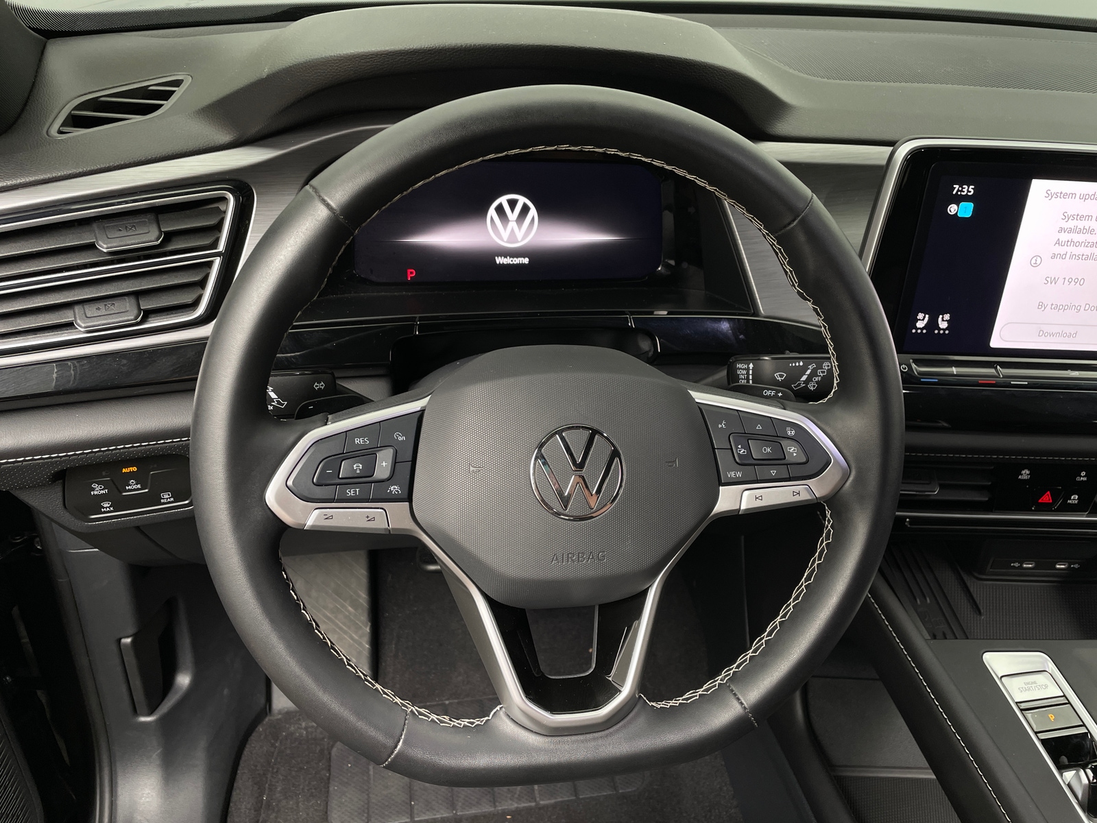 Thumbnail: 2025 Volkswagen Atlas - 4