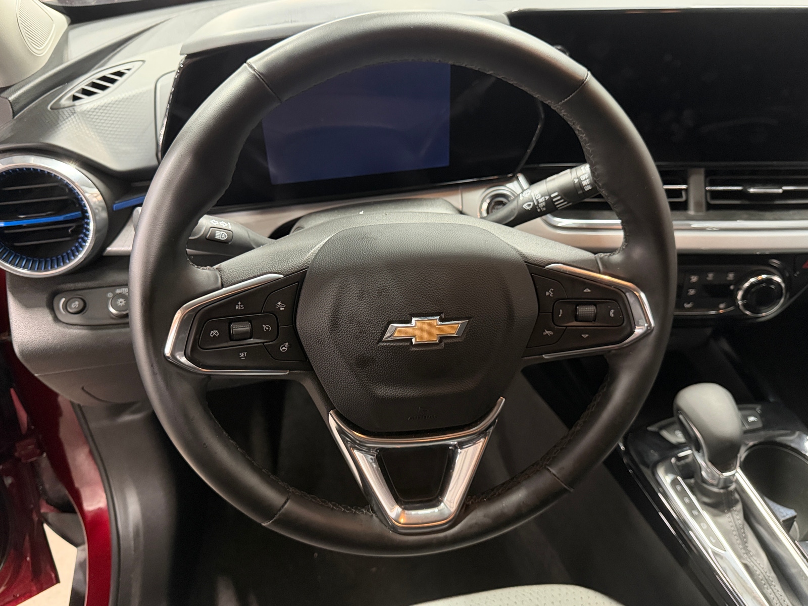 Thumbnail: 2025 Chevrolet Trax - 5