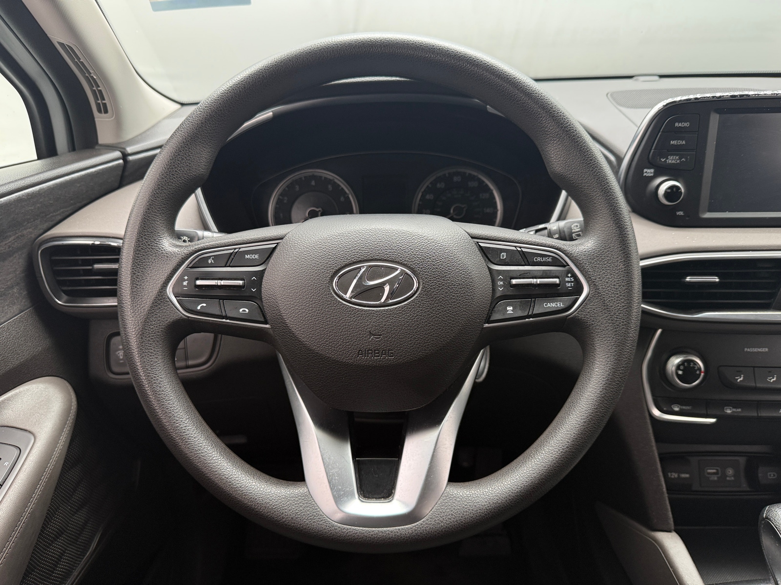 Thumbnail: 2019 Hyundai Santa Fe - 5