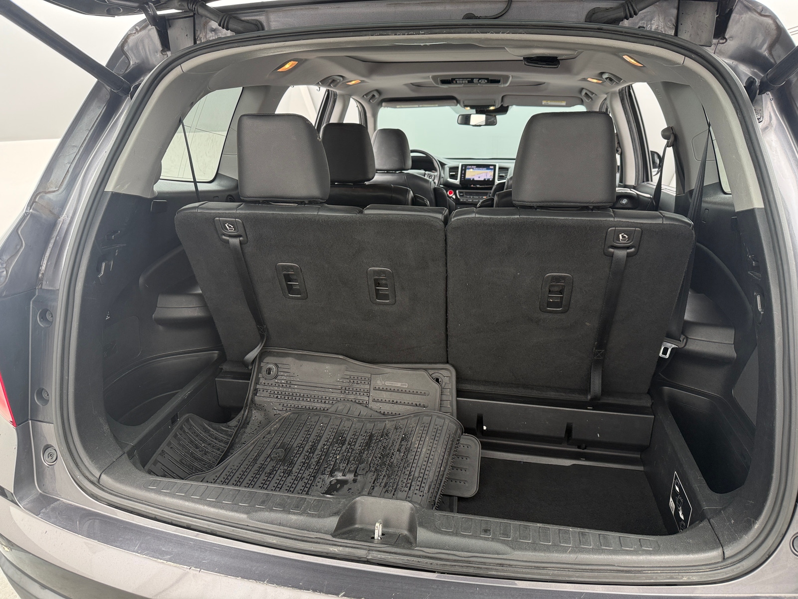 Thumbnail: 2018 Honda Pilot - 6