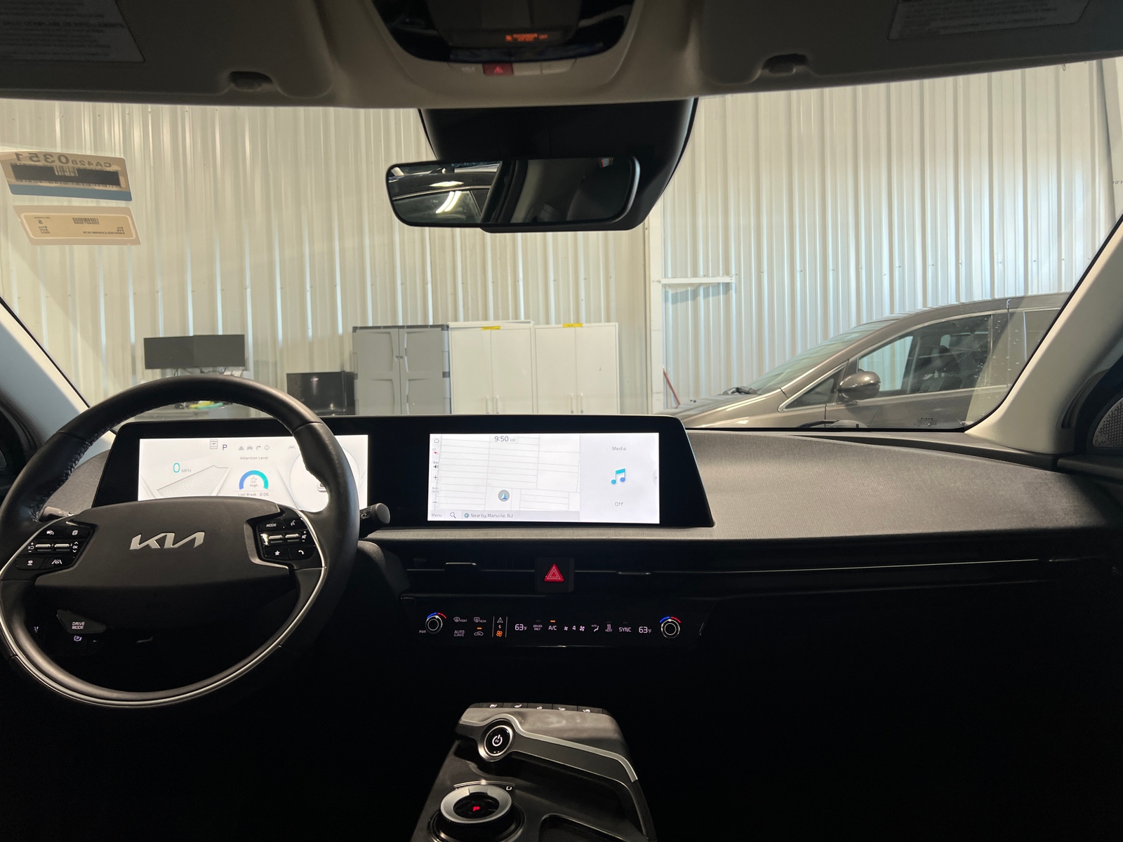Thumbnail: 2022 Kia EV6 - 2
