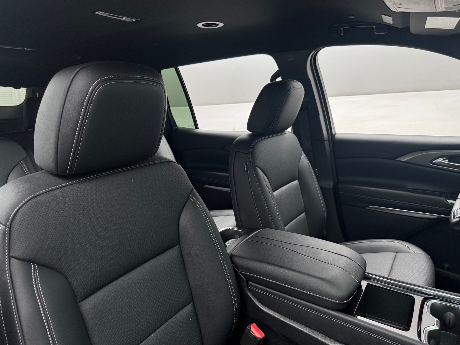 Thumbnail: 2026 Chevrolet Traverse - 2