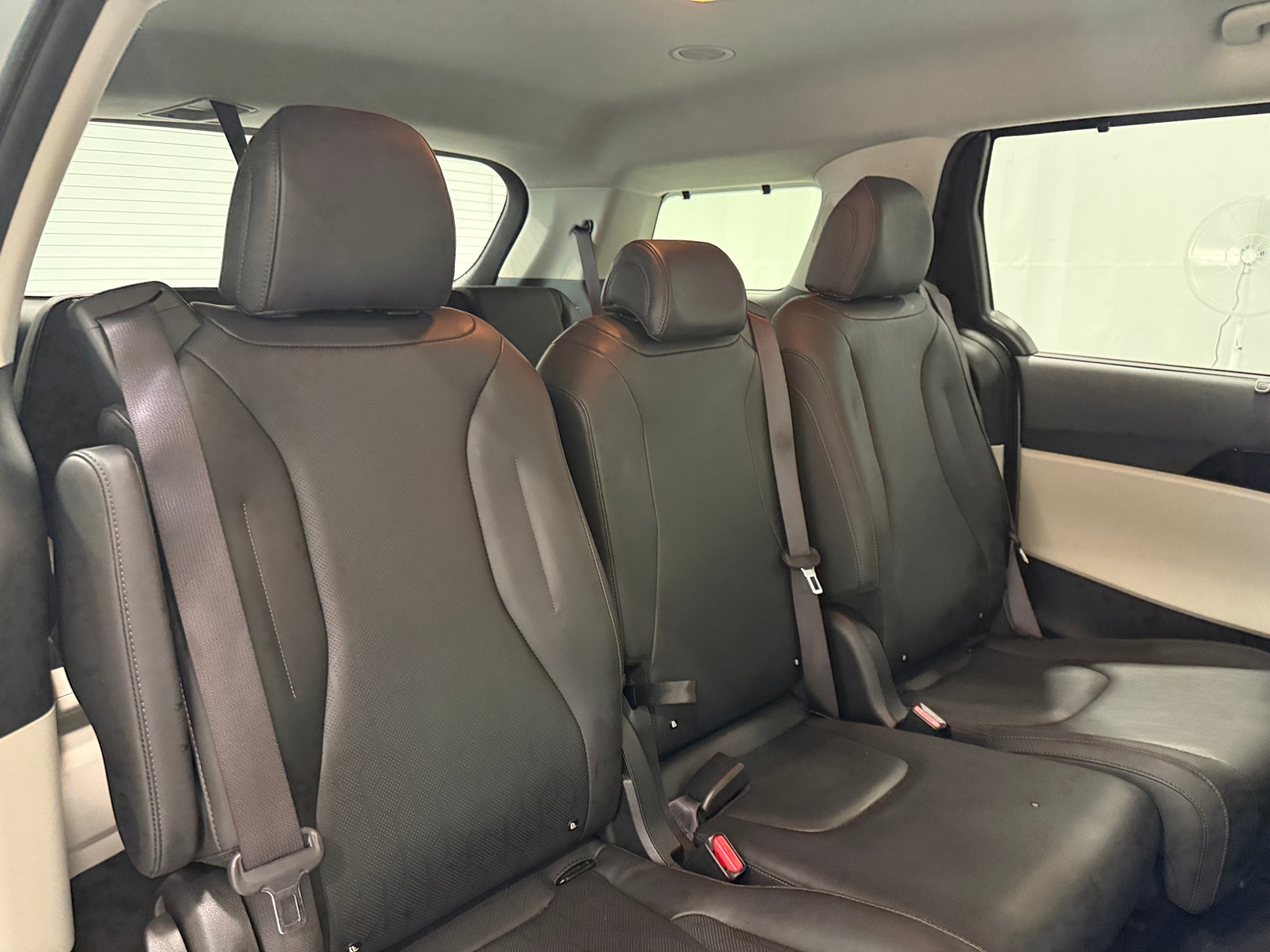 Thumbnail: 2024 Kia Carnival - 5