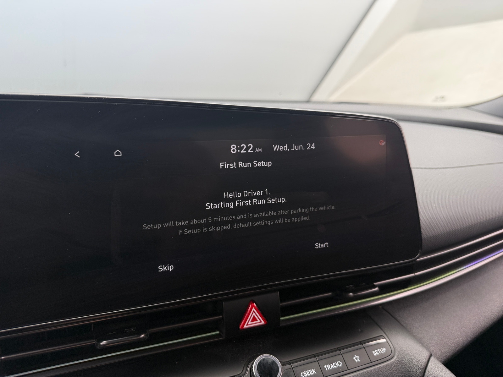 Thumbnail: 2022 Hyundai Elantra - 4