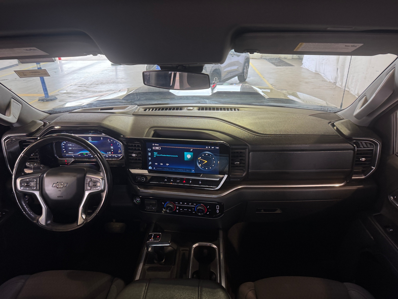 Thumbnail: 2023 Chevrolet Silverado 1500 - 3