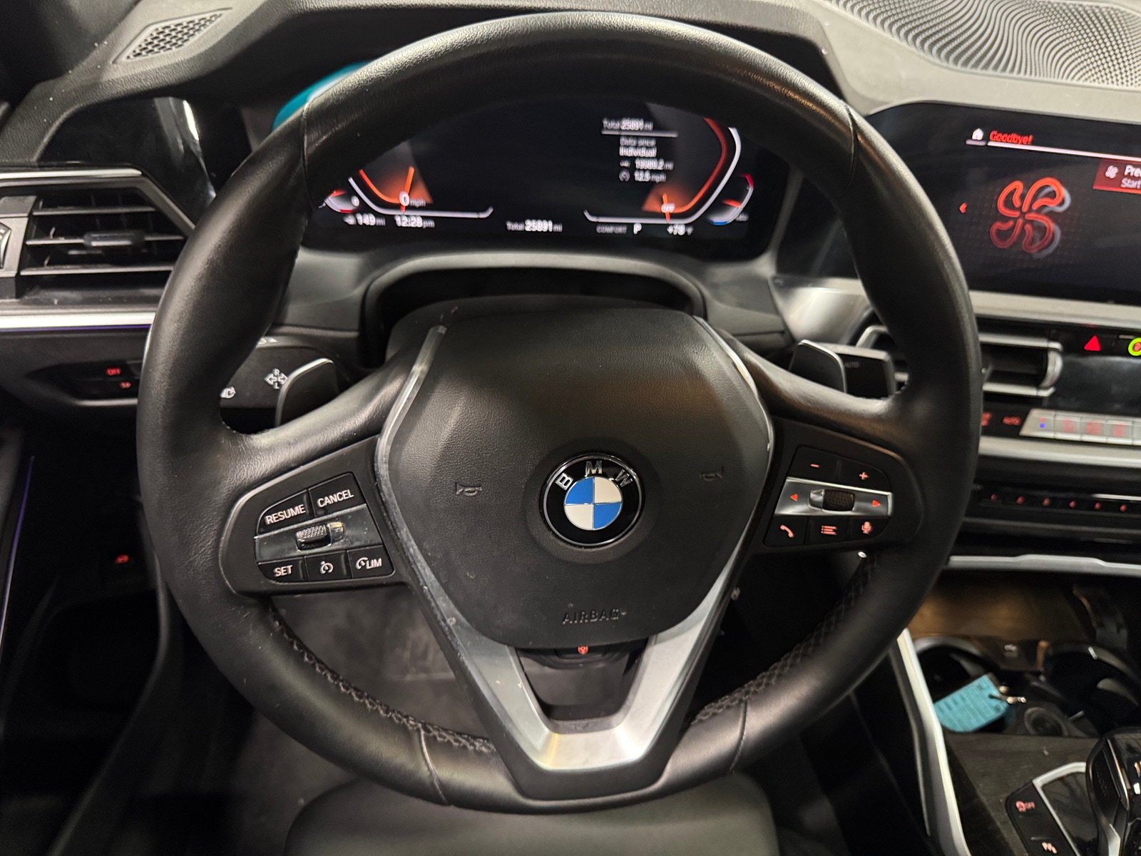 Thumbnail: 2021 BMW 3 Series - 4