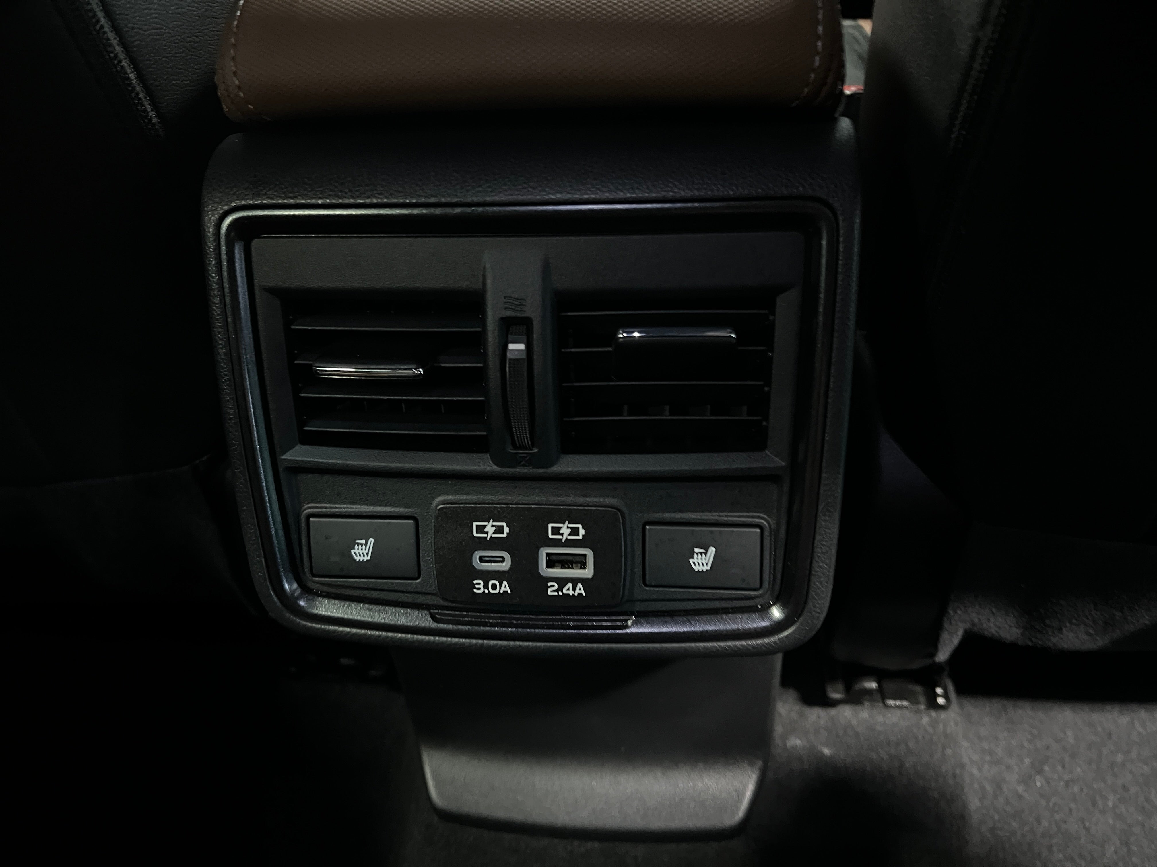2025 Subaru Forester Touring - Photo 4