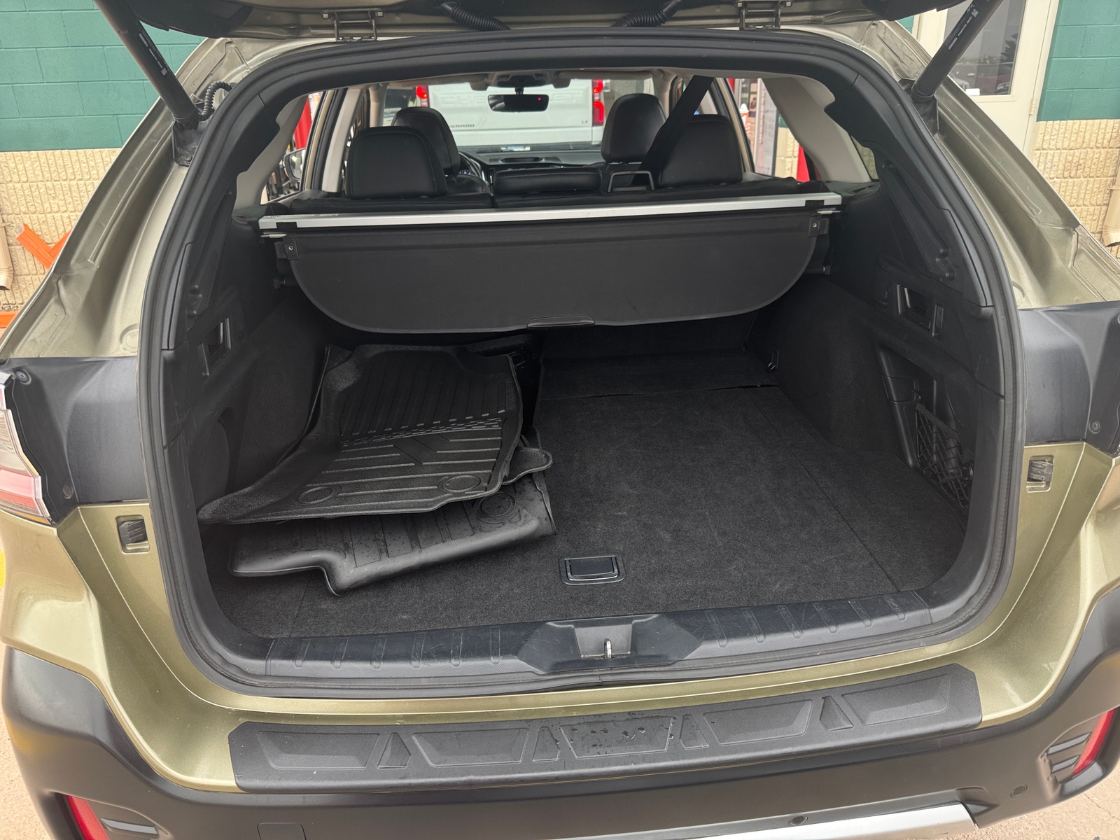 Thumbnail: 2020 Subaru Outback - 6