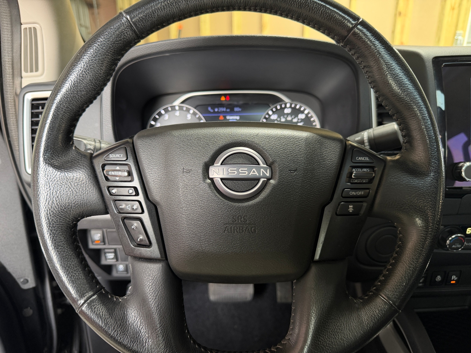 Thumbnail: 2022 Nissan Frontier - 5
