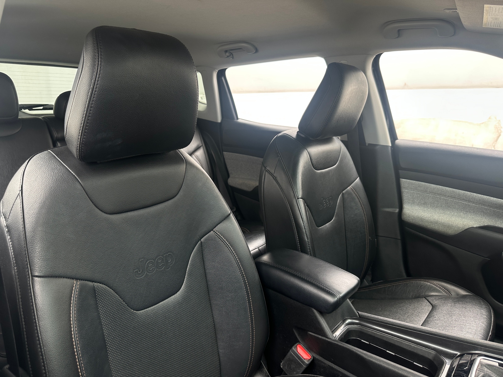 Thumbnail: 2022 Jeep Compass - 2