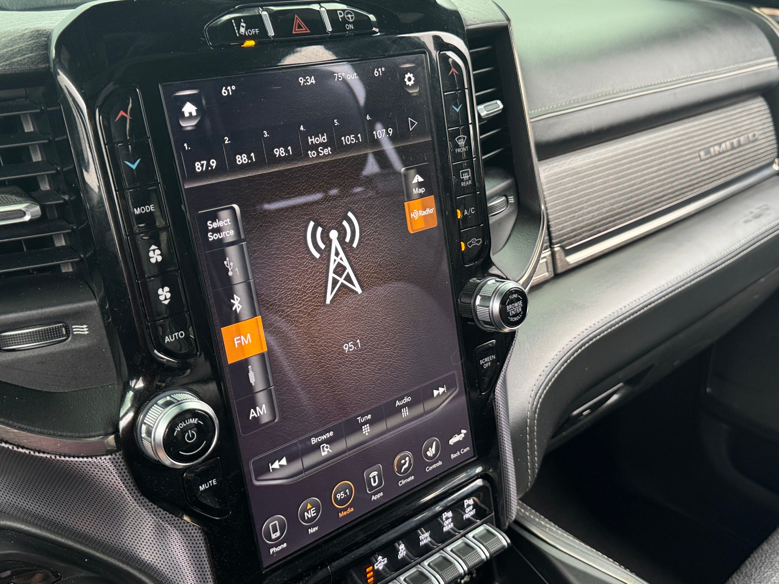 Thumbnail: 2019 RAM 1500 - 3