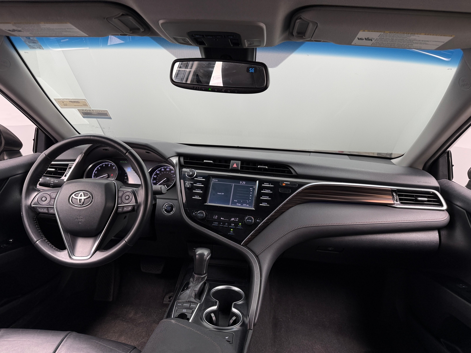 Thumbnail: 2018 Toyota Camry - 3