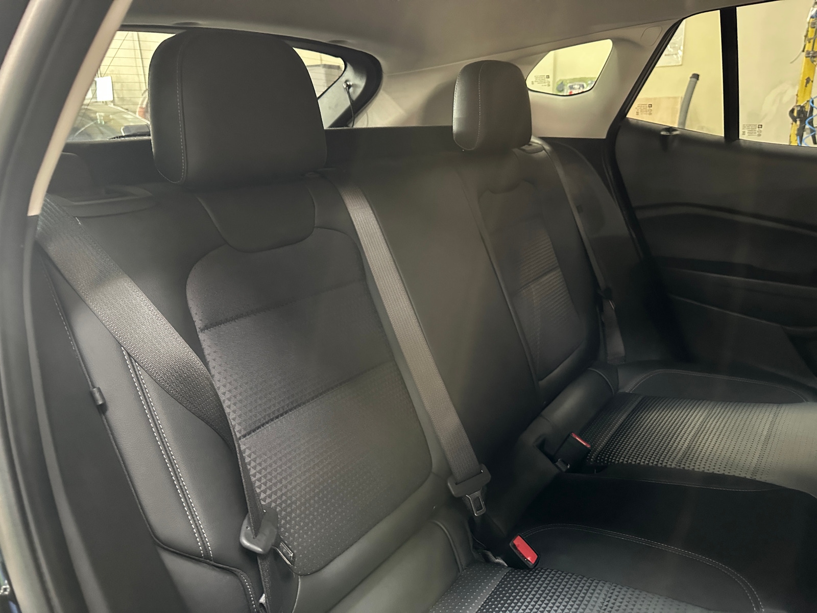 Thumbnail: 2025 Chevrolet Trax - 6