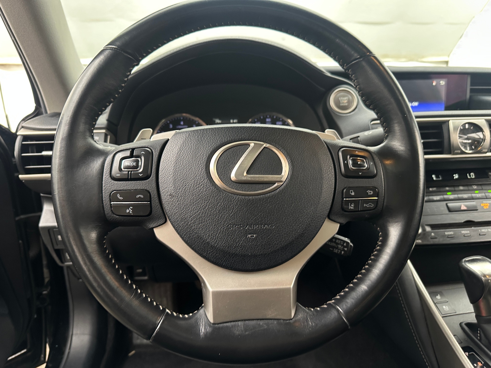 Thumbnail: 2017 Lexus IS - 4