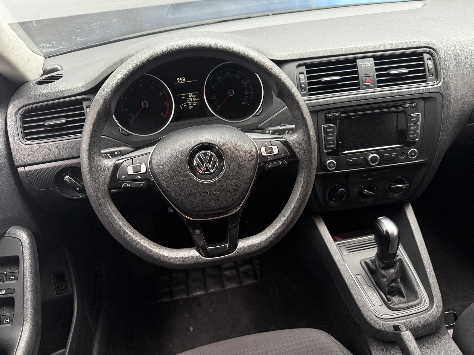 Thumbnail: 2015 Volkswagen Jetta - 5