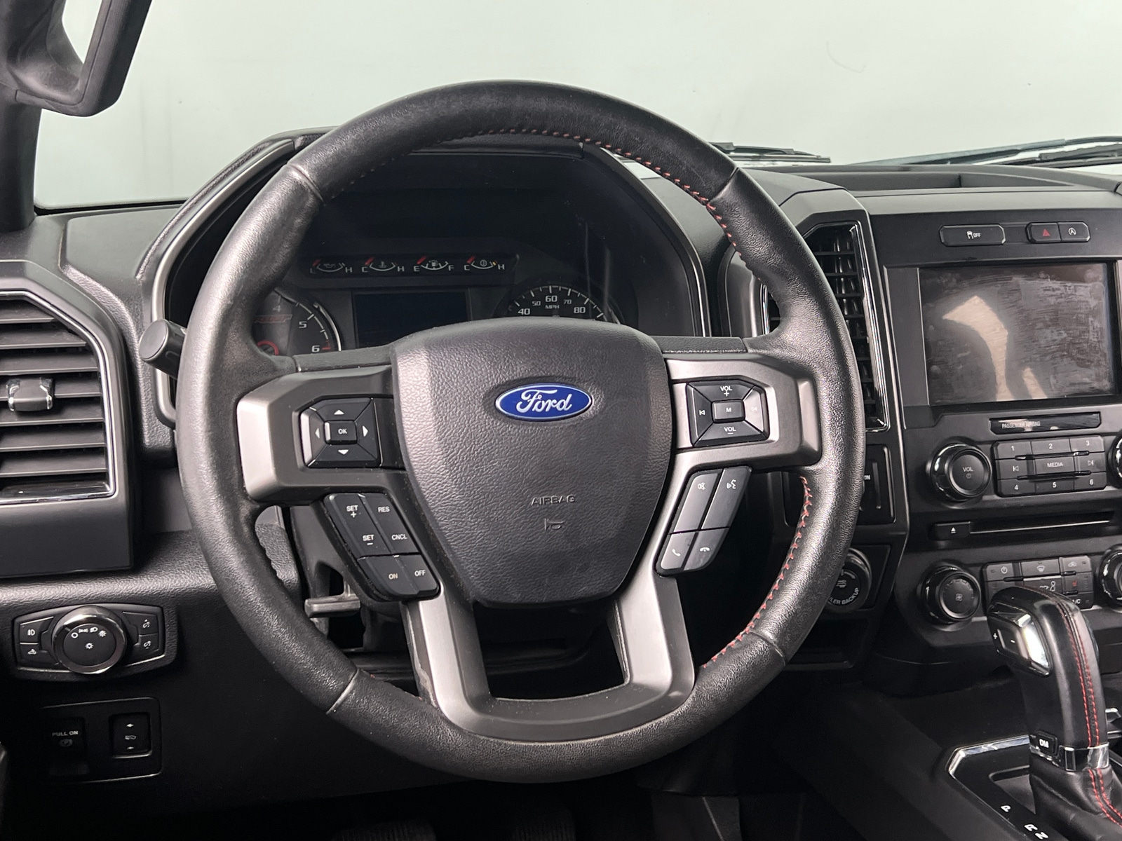 Thumbnail: 2018 Ford Econoline - 5