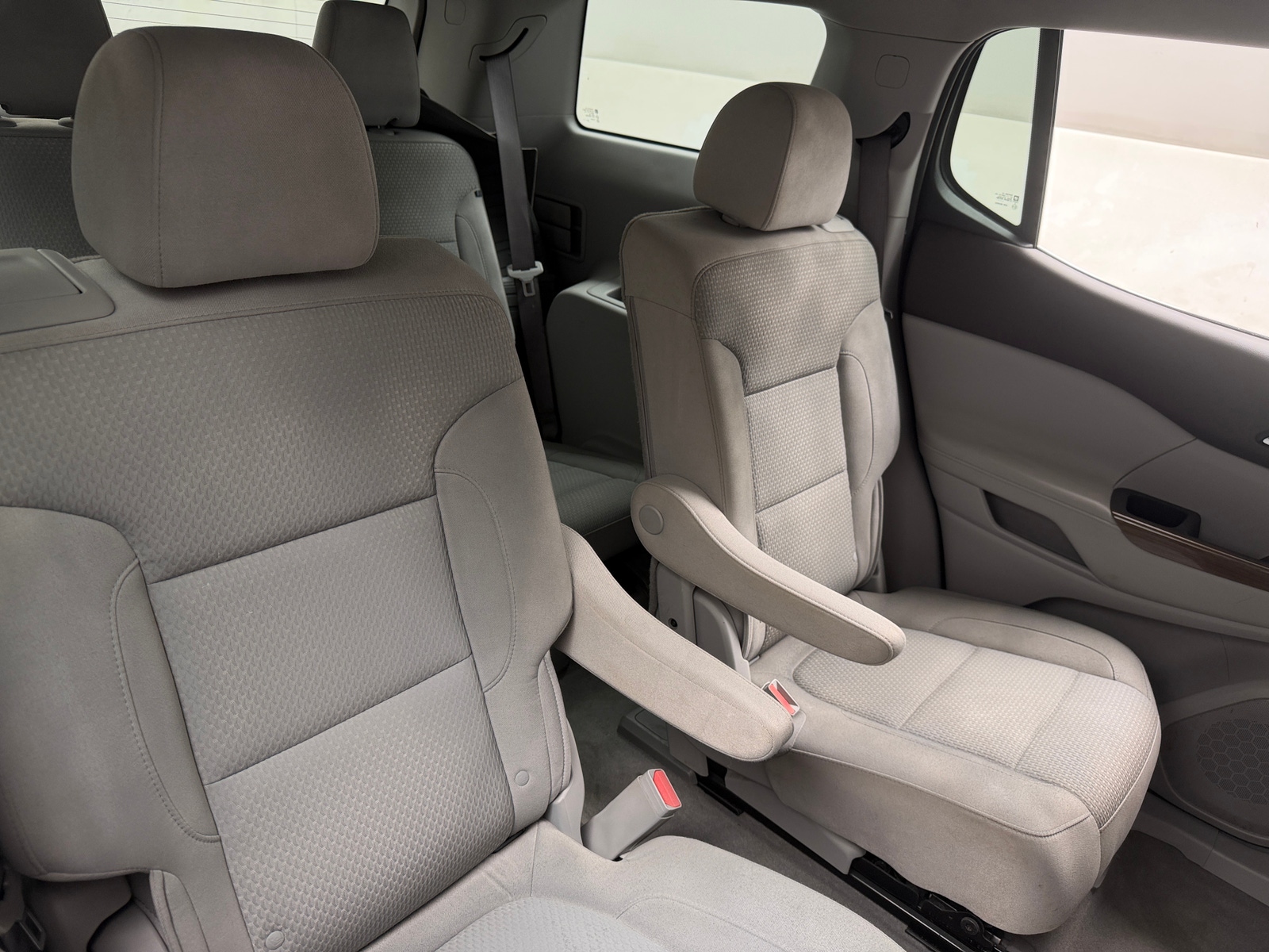 Thumbnail: 2023 GMC Acadia - 6