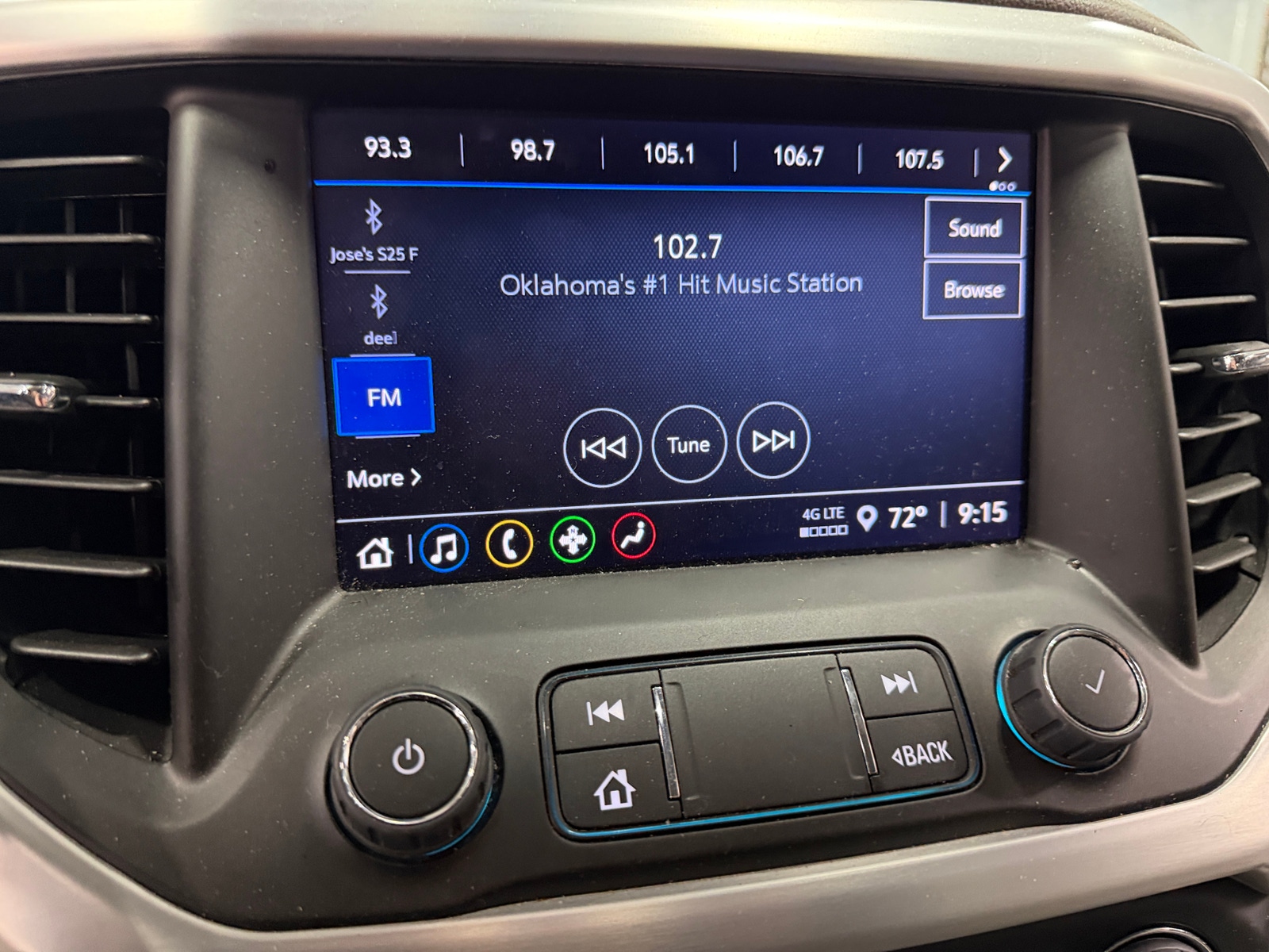 Thumbnail: 2023 GMC Acadia - 4
