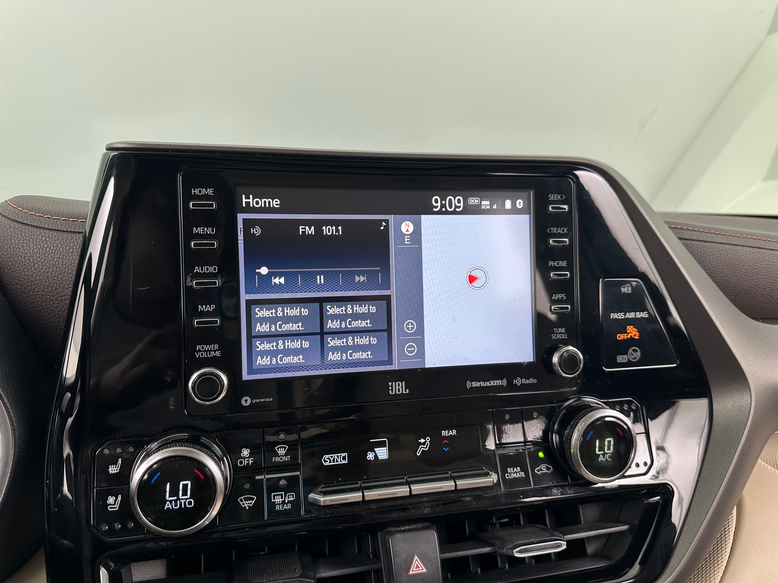 Thumbnail: 2020 Toyota Highlander - 3
