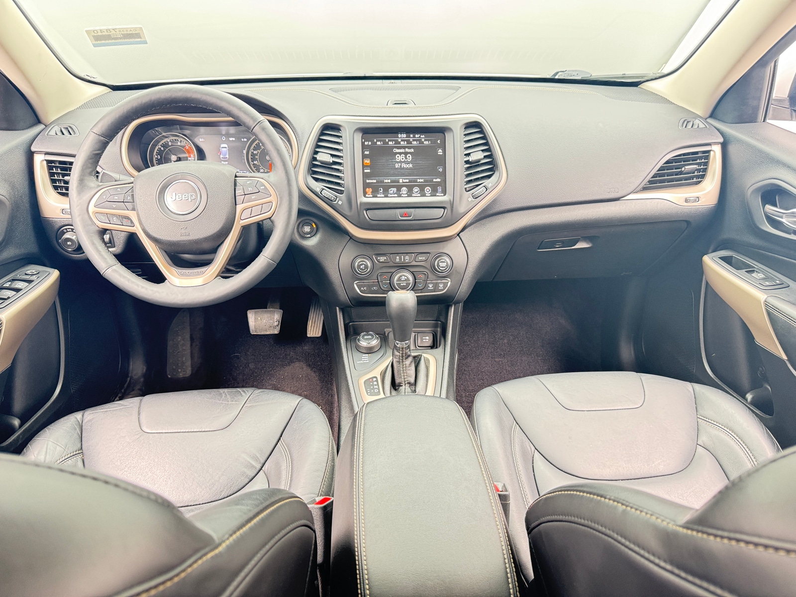 Thumbnail: 2017 Jeep Cherokee - 2
