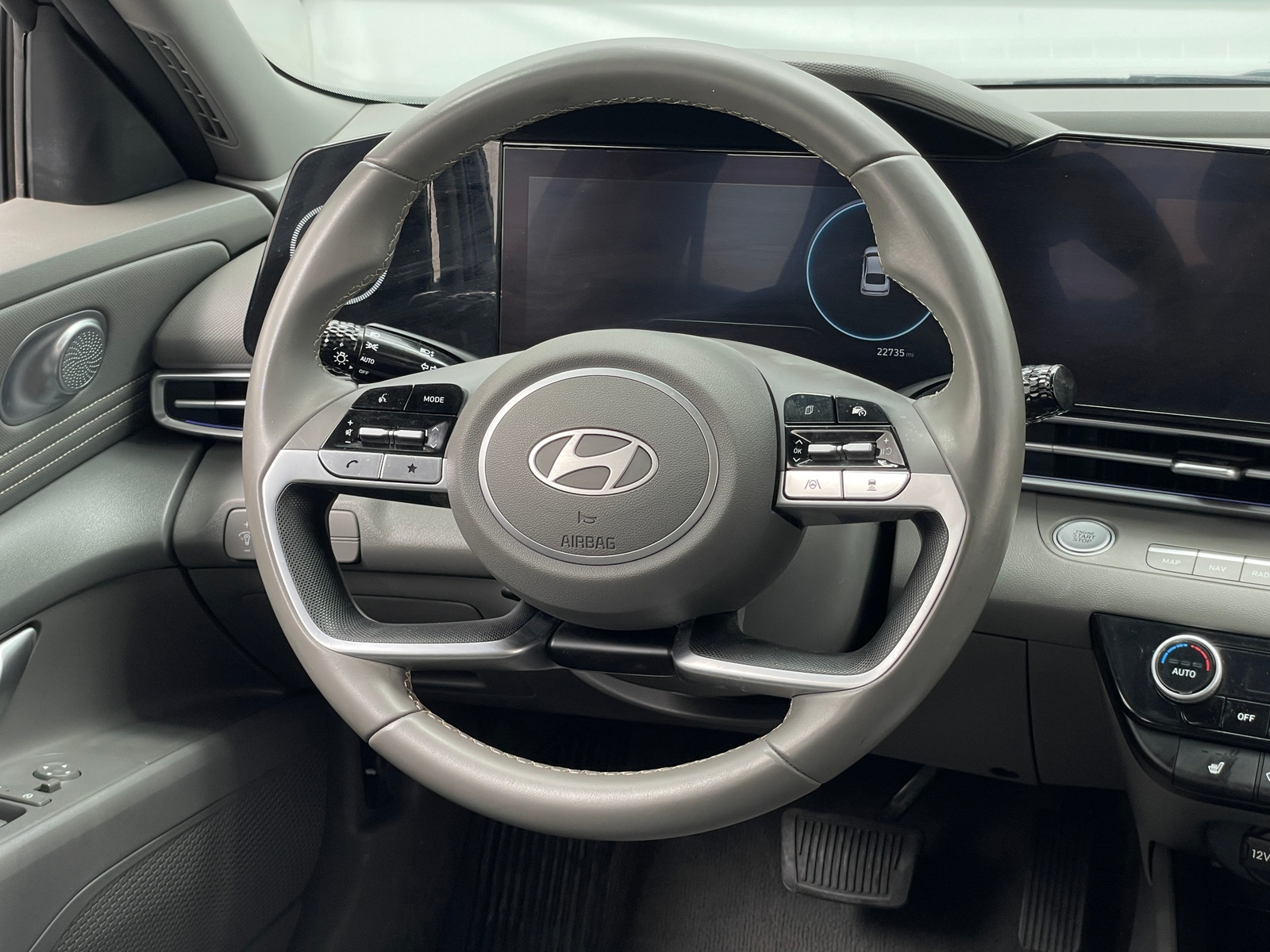 Thumbnail: 2025 Hyundai Elantra - 5