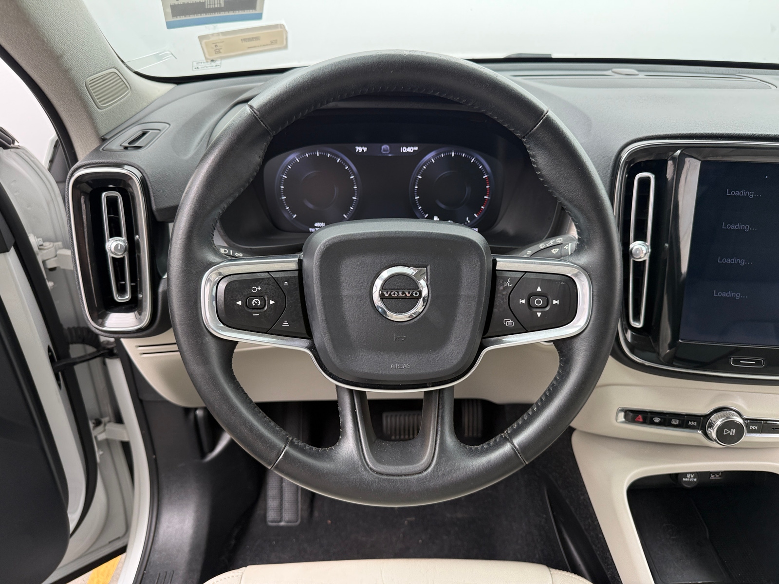 Thumbnail: 2020 Volvo XC40 - 5