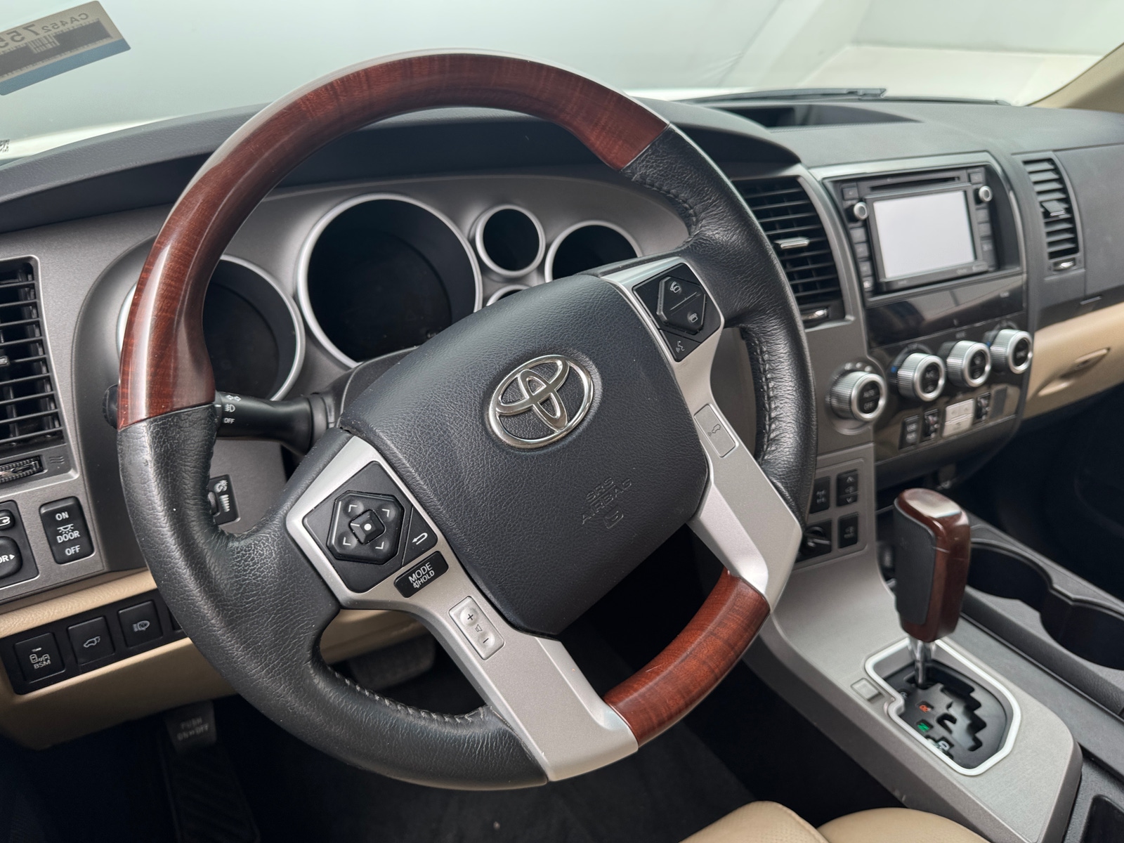Thumbnail: 2017 Toyota Sequoia - 4