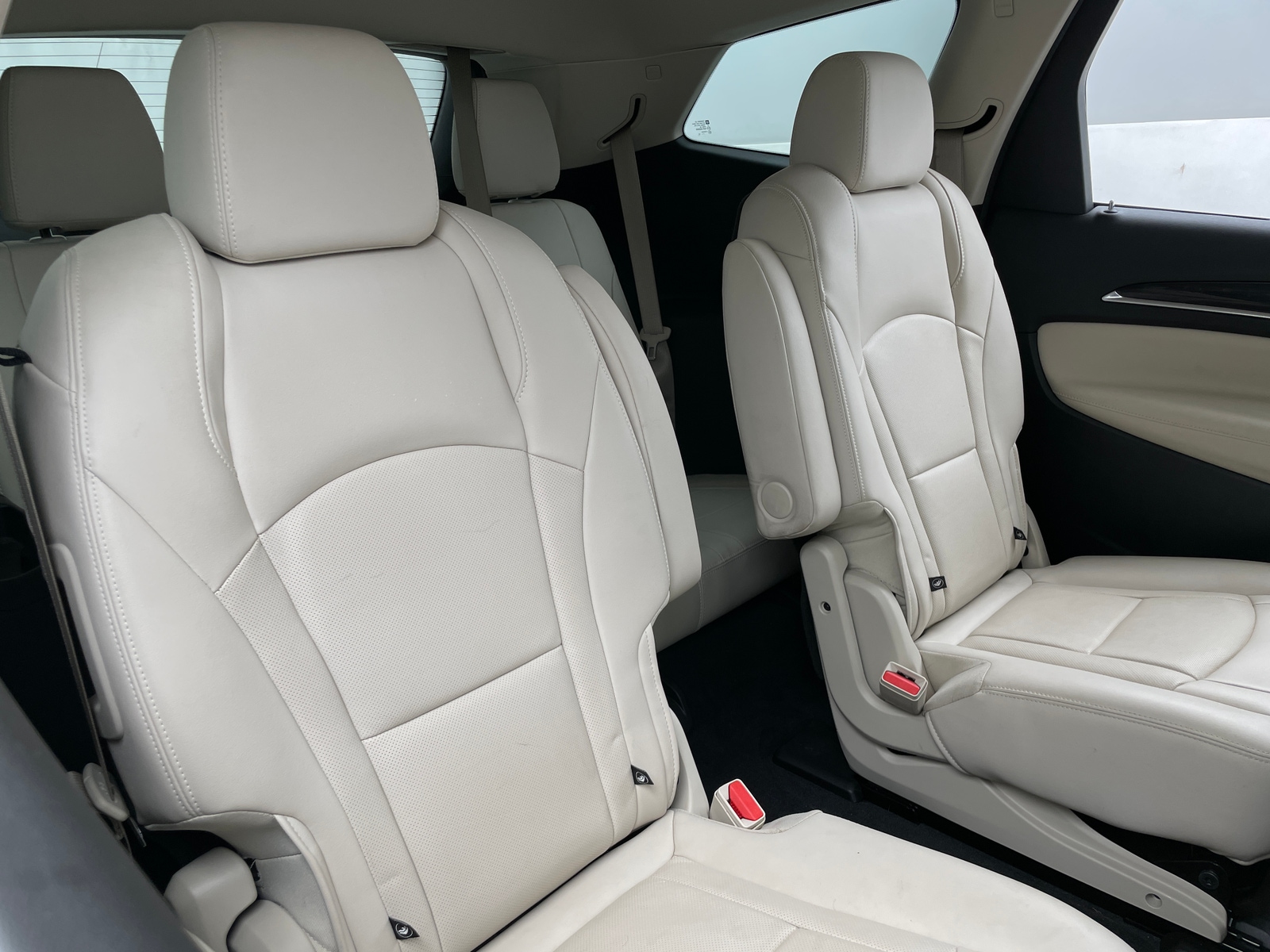 Thumbnail: 2022 Buick Enclave - 5